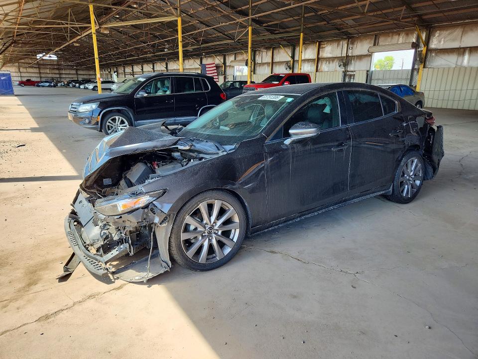 2019 Mazda 3 მანქანა იყიდება აუქციონზე, vin: 3MZBPADLXKM106581, აუქციონის ნომერი: 61751306