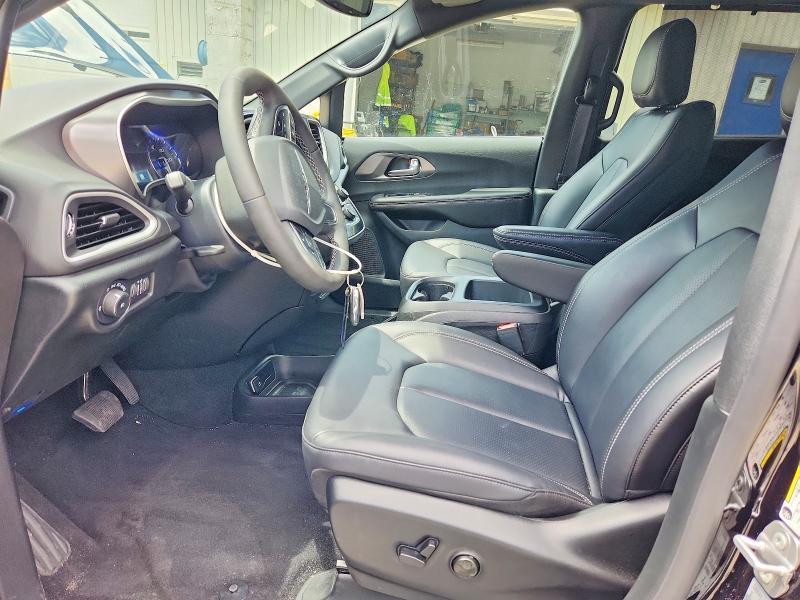 60140966 :رقم المزاد ، 2C4RC1BG9TR281840 vin ، 2026 Chrysler Pacifica مزاد بيع