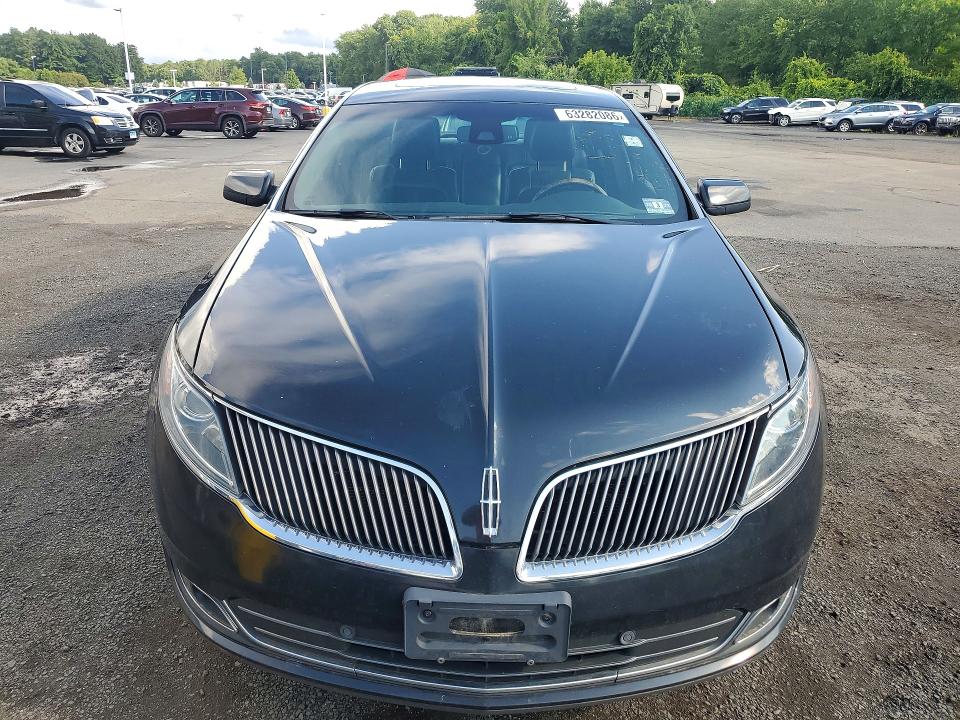 63282086 :رقم المزاد ، 1LNHL9FT3EG600067 vin ، 2014 Lincoln Mks مزاد بيع