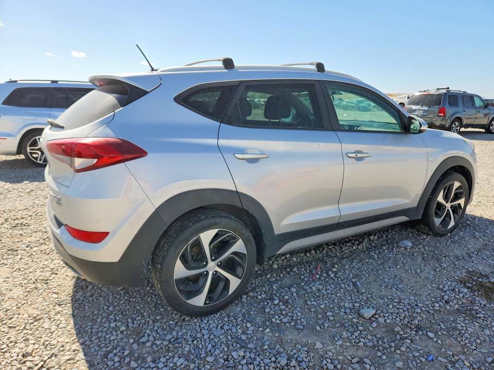 Продажа на аукционе авто 2017 Hyundai Tucson, vin: KM8J3CA23HU397331, номер лота: 61022716