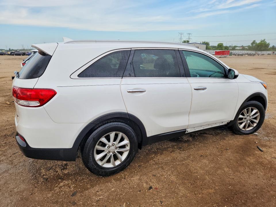 61717006 :رقم المزاد ، 5XYPG4A3XJG432374 vin ، 2018 Kia Sorento مزاد بيع