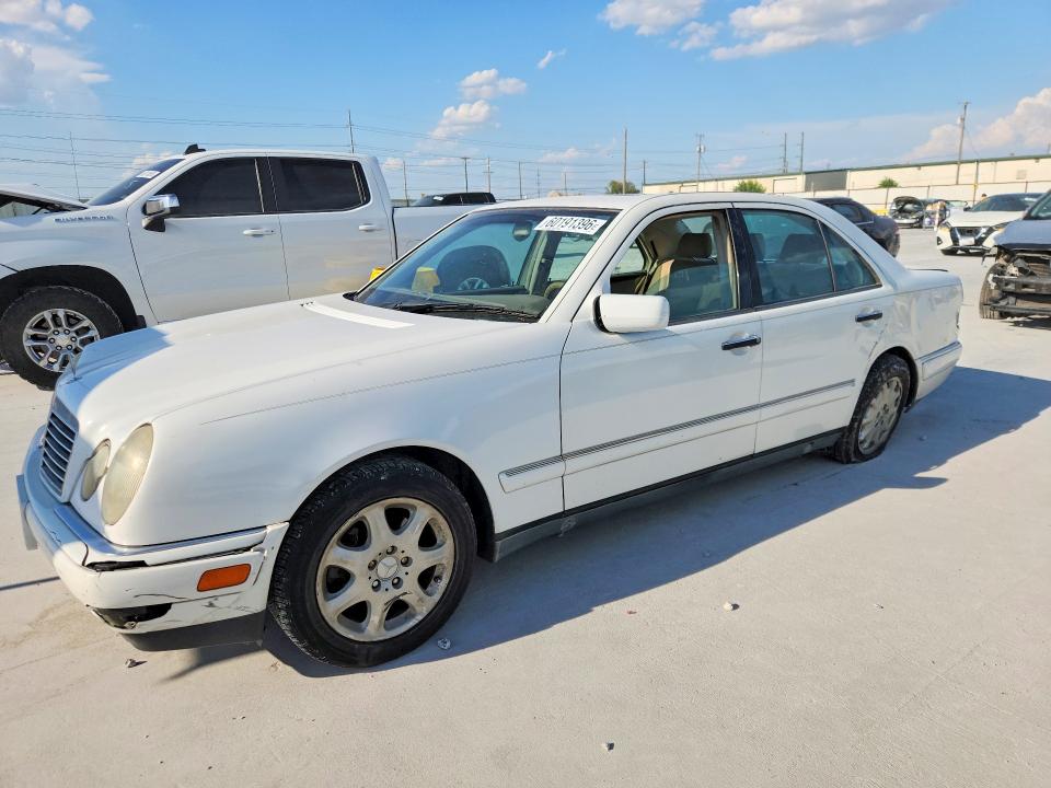 60191396 :رقم المزاد ، WDBJF65H0XA878292 vin ، 1999 Mercedes-benz E مزاد بيع