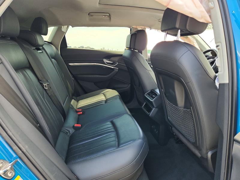 Aukcja sprzedaży 2019 Audi E-tron, vin: WA1LAAGE0KB002883, numer aukcji: 63522356