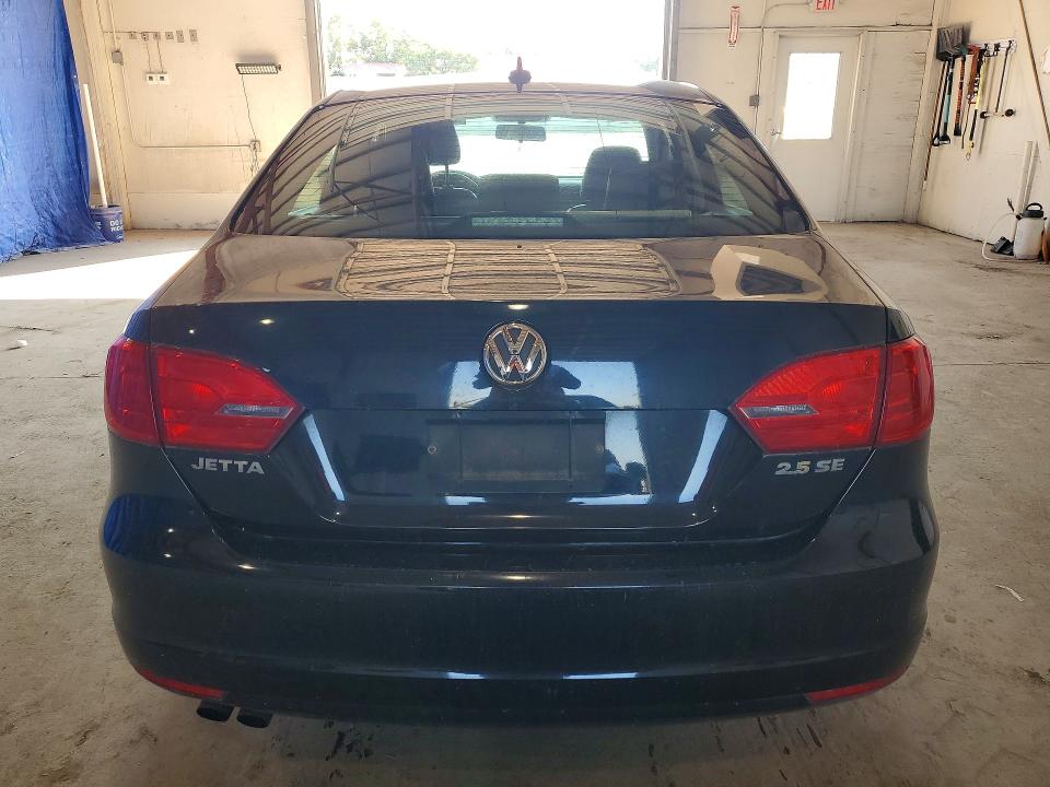 2011 Volkswagen Jetta მანქანა იყიდება აუქციონზე, vin: 3VWDZ7AJ8BM352215, აუქციონის ნომერი: 60183866