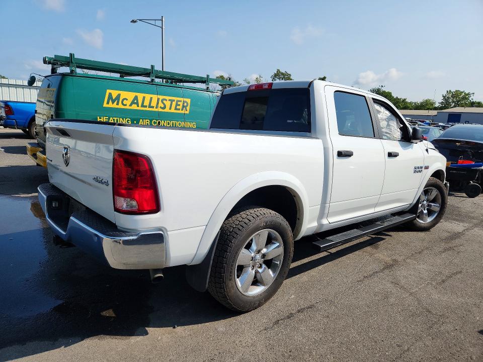 62923526 :رقم المزاد ، 1C6RR7LT2JS249232 vin ، 2018 Ram 1500 مزاد بيع
