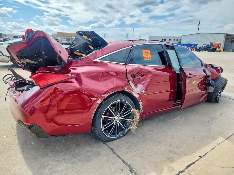 60147966 :رقم المزاد ، 4T1GZ1FB9MU057035 vin ، 2021 Toyota Avalon مزاد بيع