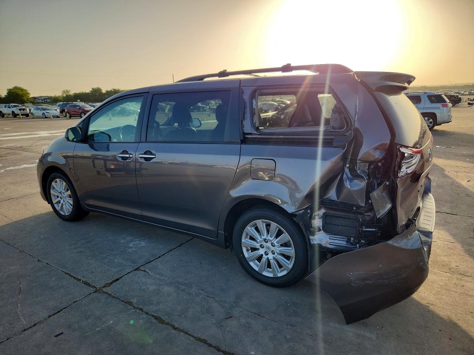 Продаж на аукціоні авто 2015 Toyota Sienna, vin: 5TDDK3DC5FS099146, номер лоту: 60944196