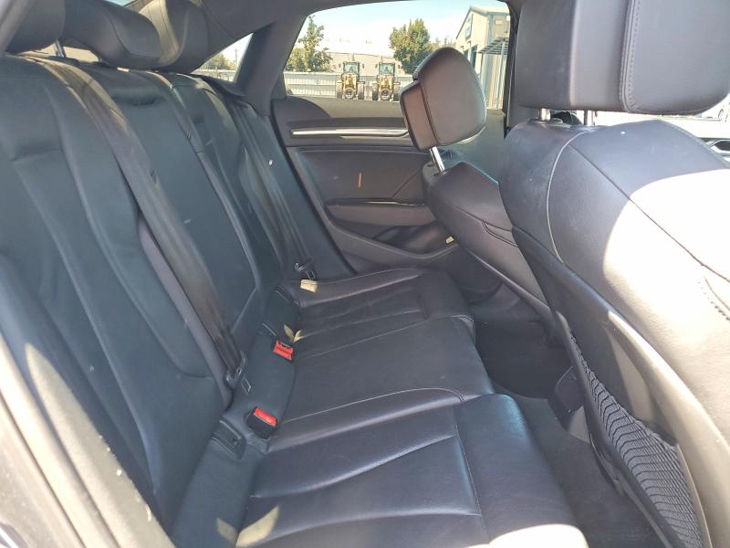 Продажа на аукционе авто 2015 Audi A3, vin: WAUCCGFF1F1075914, номер лота: 61902616