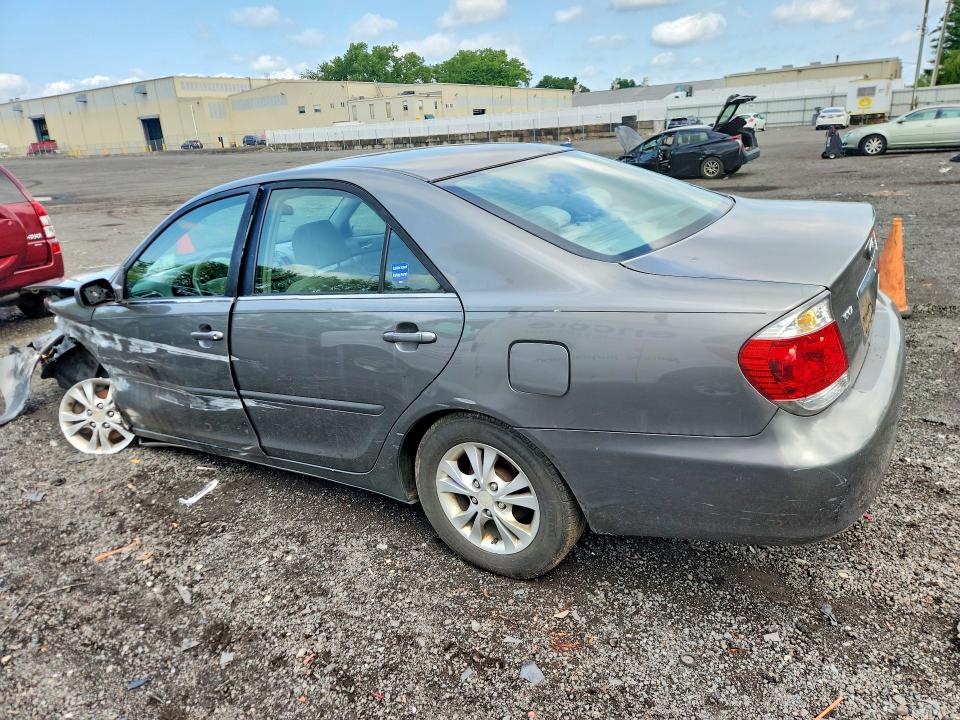 Продажа на аукционе авто 2005 Toyota Camry, vin: 4T1BF30K65U617831, номер лота: 62028806