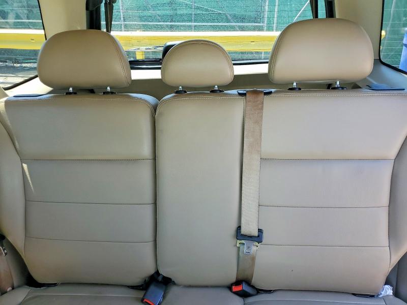 61892336 :رقم المزاد ، 1FMYU93185KD53738 vin ، 2005 Ford Escape مزاد بيع