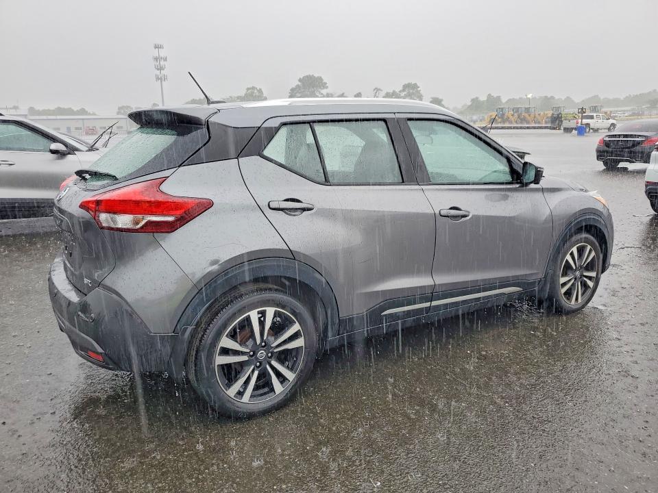 Продажа на аукционе авто 2020 Nissan Kicks, vin: 3N1CP5DV4LL541543, номер лота: 62779706