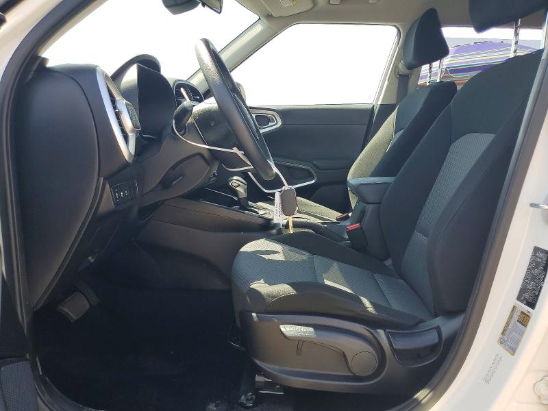 63024766 :رقم المزاد ، KNDJ23AU1P7888812 vin ، 2023 Kia Soul مزاد بيع