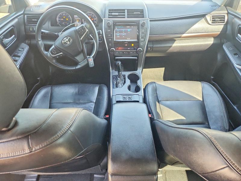 85617795 :رقم المزاد ، 4T1BF1FK9HU729295 vin ، 2017 Toyota Camry مزاد بيع