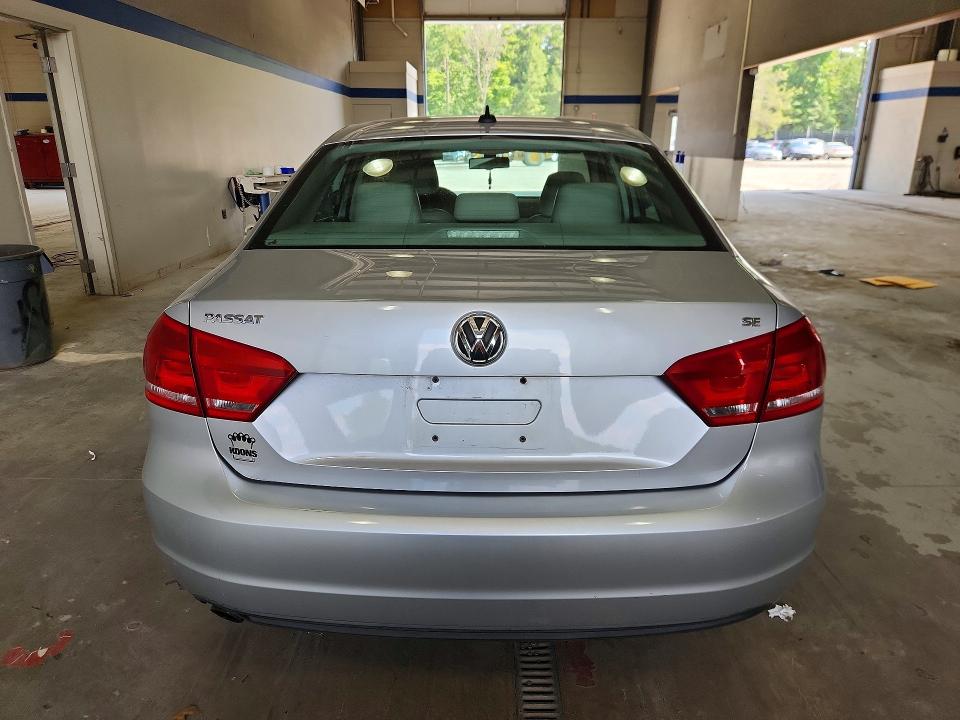 2012 Volkswagen Passat მანქანა იყიდება აუქციონზე, vin: 1VWBH7A39CC081132, აუქციონის ნომერი: 59988116
