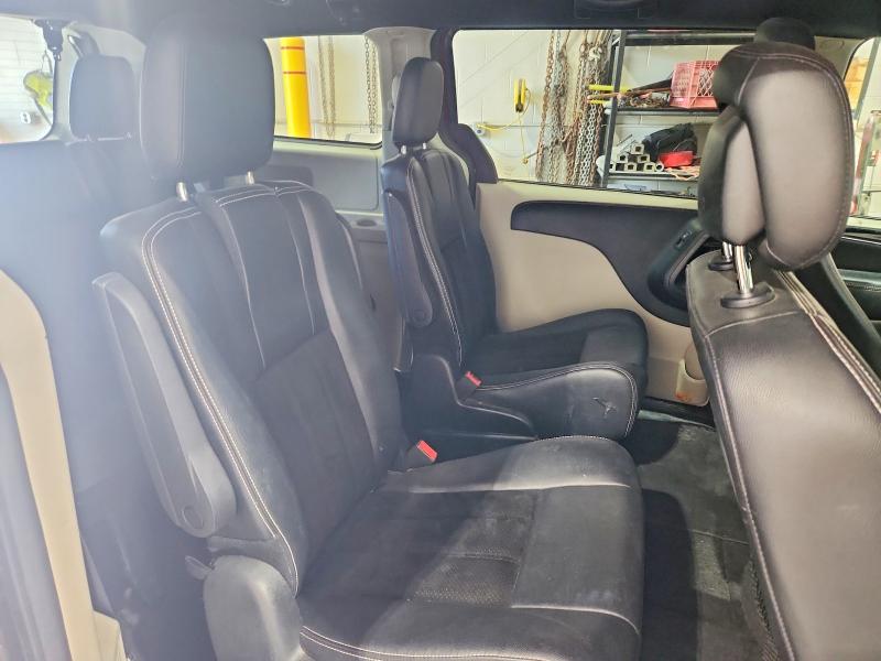 2017 Dodge Grand Caravan მანქანა იყიდება აუქციონზე, vin: 2C4RDGCG4HR600423, აუქციონის ნომერი: 60401736