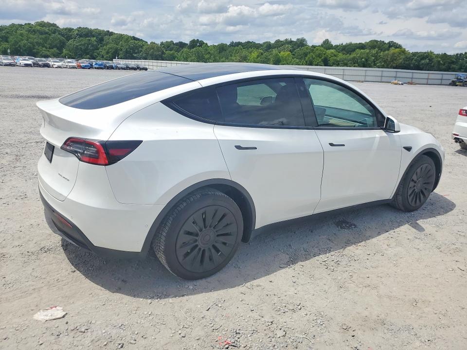 2021 Tesla Model Y მანქანა იყიდება აუქციონზე, vin: 5YJYGDEE2MF070097, აუქციონის ნომერი: 62060576