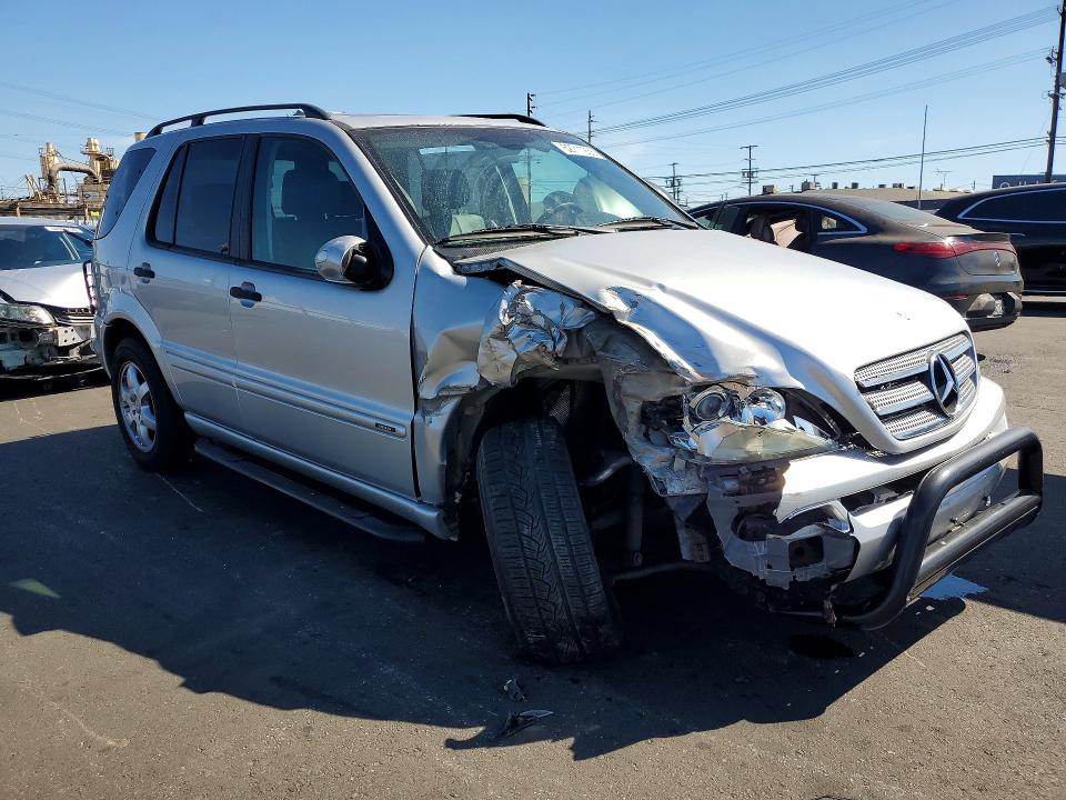 2003 Mercedes-benz Ml მანქანა იყიდება აუქციონზე, vin: 4JGAB57E33A430578, აუქციონის ნომერი: 62711936