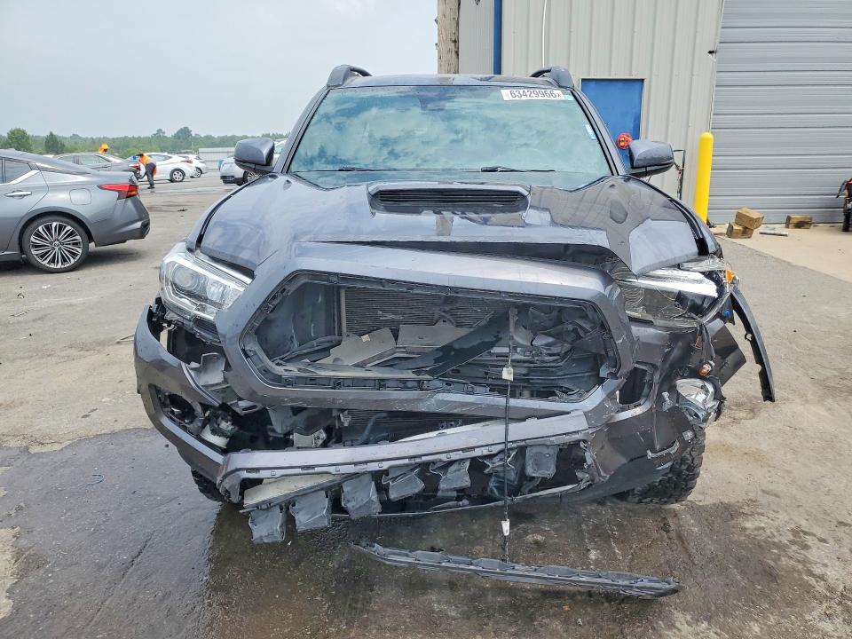 63429966 :رقم المزاد ، 5TFDZ5BNXMX058451 vin ، 2021 Toyota Tacoma مزاد بيع