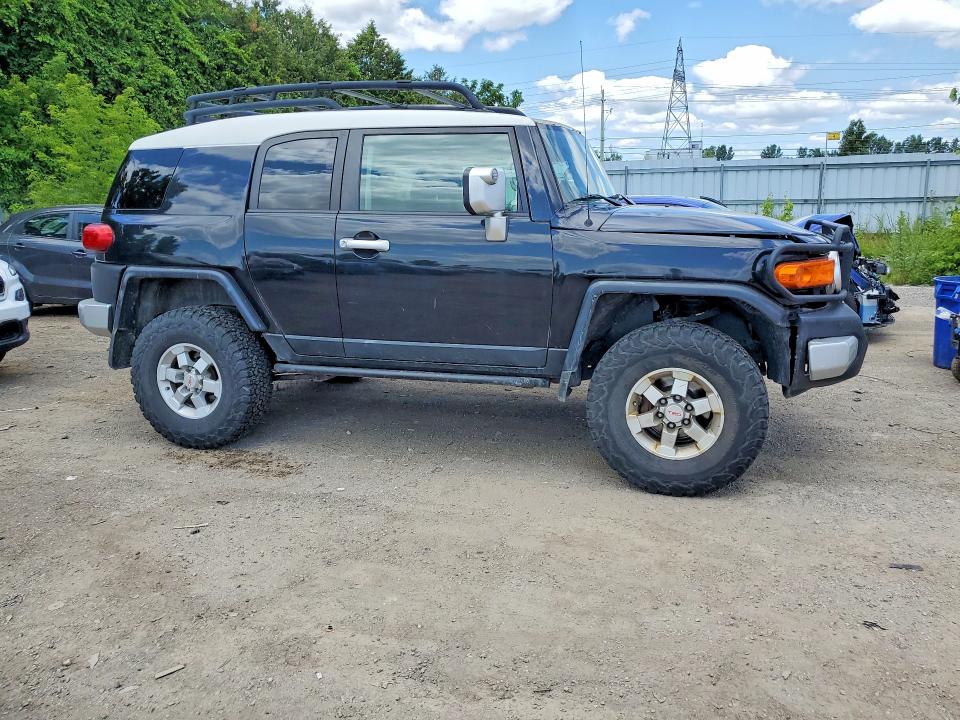 62108126 :رقم المزاد ، JTEBU11F570091732 vin ، 2007 Toyota Fj Cruiser مزاد بيع