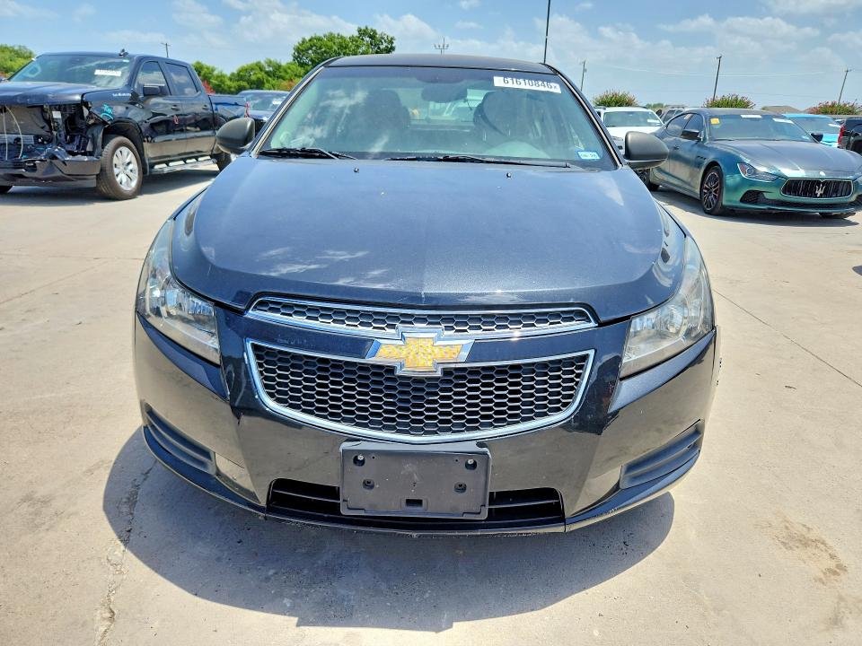 61610846 :رقم المزاد ، 1G1PC5SHXC7217081 vin ، 2012 Chevrolet Cruze مزاد بيع