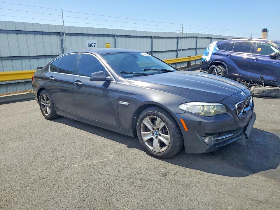 59883976 :رقم المزاد ، WBAXG5C56DD230491 vin ، 2013 Bmw 528 مزاد بيع