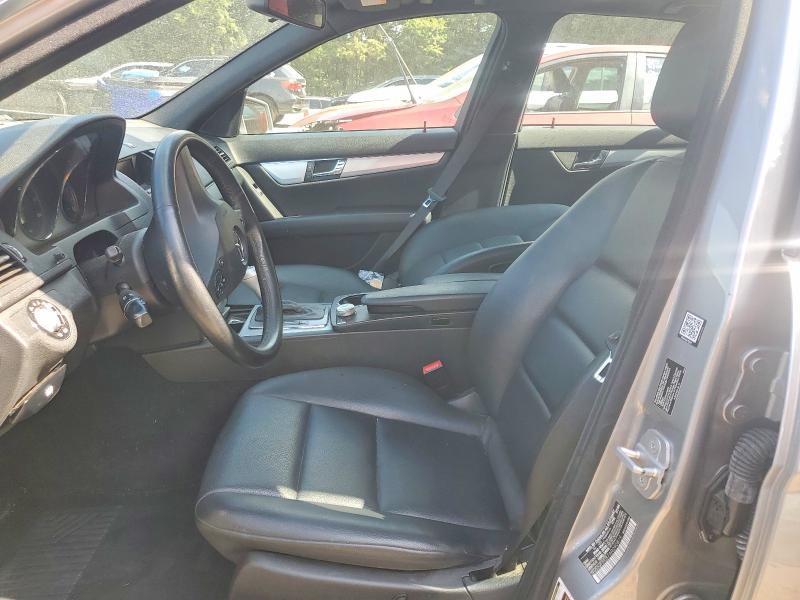59856286 :رقم المزاد ، WDDGF5EB7AR090819 vin ، 2010 Mercedes-benz C-class مزاد بيع