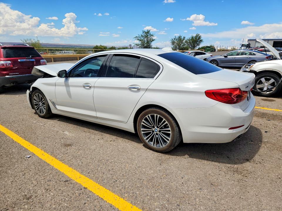 2018 Bmw 540 მანქანა იყიდება აუქციონზე, vin: WBAJE7C53JWC54841, აუქციონის ნომერი: 61642076