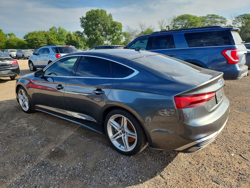 85976615 :رقم المزاد ، WAUFACF54NA018690 vin ، 2022 Audi A5 مزاد بيع