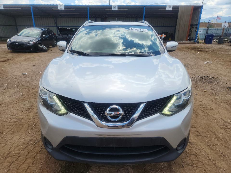 Продажа на аукционе авто 2017 Nissan Rogue Sport, vin: JN1BJ1CR2HW123106, номер лота: 61987376