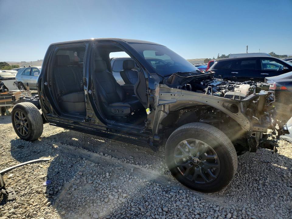 59301356 :رقم المزاد ، 5TFNA5DB4SX326602 vin ، 2025 Toyota Tundra مزاد بيع