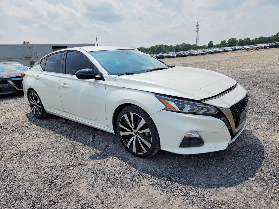 Продаж на аукціоні авто 2020 Nissan Altima, vin: 1N4BL4CV5LC207085, номер лоту: 61871156