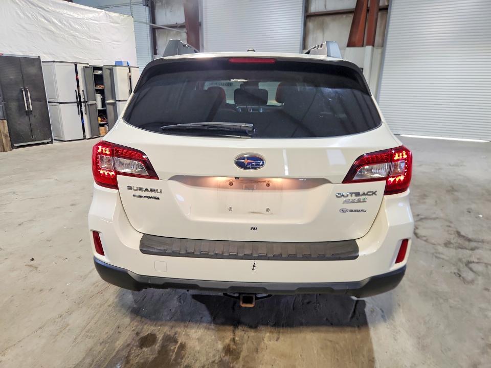 Продажа на аукционе авто 2015 Subaru Outback, vin: 4S4BSACC6F3316956, номер лота: 61127706