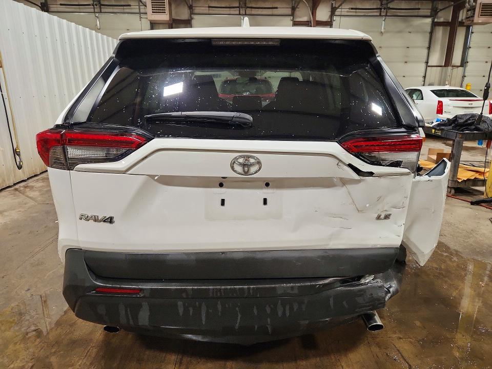 59842986 :رقم المزاد ، 2T3H1RFV8NC197432 vin ، 2022 Toyota Rav4 مزاد بيع