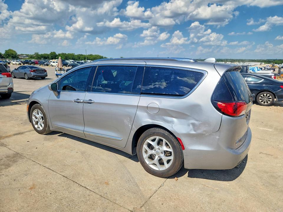 Продажа на аукционе авто 2018 Chrysler Pacifica, vin: 2C4RC1BG3JR219038, номер лота: 59735586