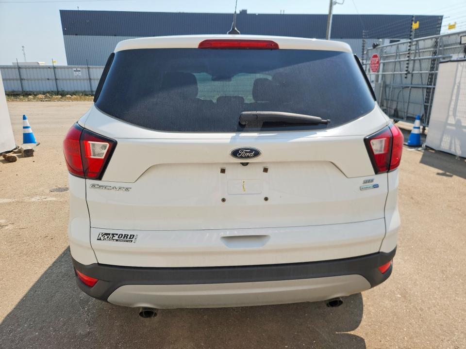 Продажа на аукционе авто 2019 Ford Escape, vin: 1FMCU9GD6KUA21909, номер лота: 62334576