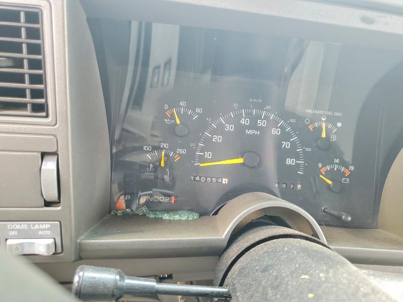 61193196 :رقم المزاد ، 1GKEK18K9RJ743943 vin ، 1994 Gmc Yukon مزاد بيع