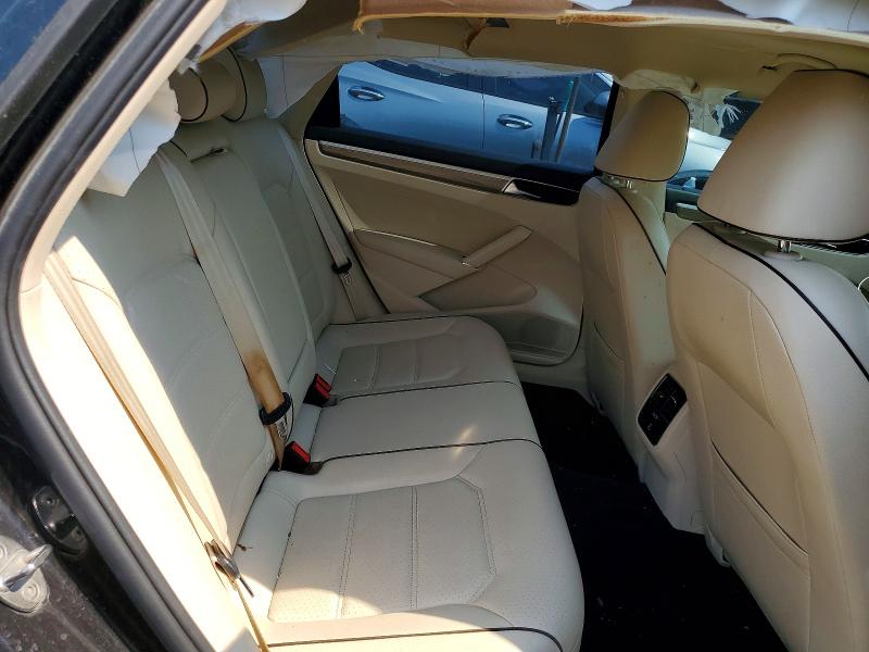 Продажа на аукционе авто 2018 Volkswagen Passat, vin: 1VWBA7A36JC052415, номер лота: 59369626