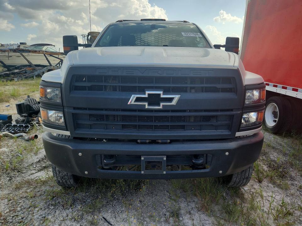 Продажа на аукционе авто 2023 Chevrolet Silverado Medium Duty, vin: 1HTKJPVK6PH735203, номер лота: 62317846