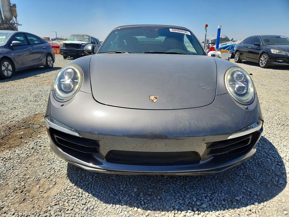 60986006 :رقم المزاد ، WP0CB2A97FS154198 vin ، 2015 Porsche 911 مزاد بيع