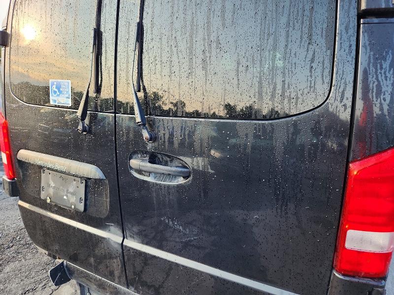61142916 :رقم المزاد ، WD4PG2EE2J3407222 vin ، 2018 Mercedes-benz Metris مزاد بيع