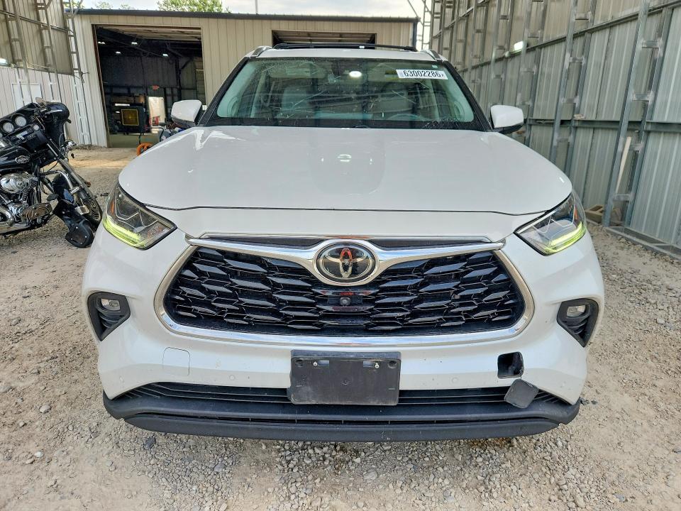 Aukcja sprzedaży 2022 Toyota Highlander, vin: 5TDDZRBH9NS165807, numer aukcji: 63002286