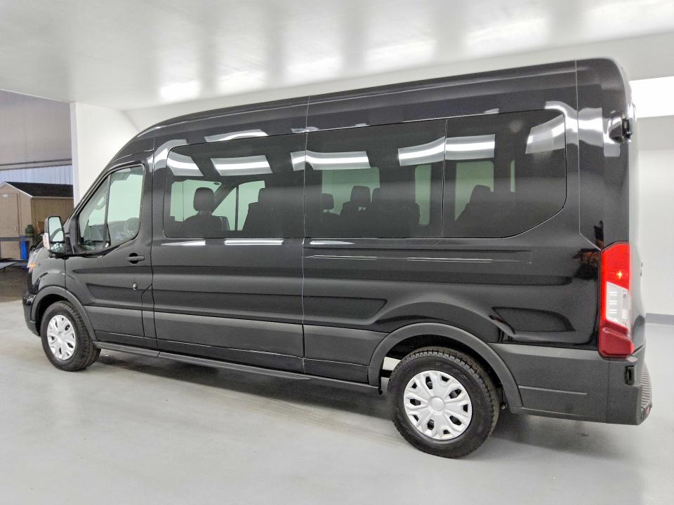 61895076 :رقم المزاد ، 1FBAX2C88TKA52695 vin ، 2026 Ford Transit مزاد بيع