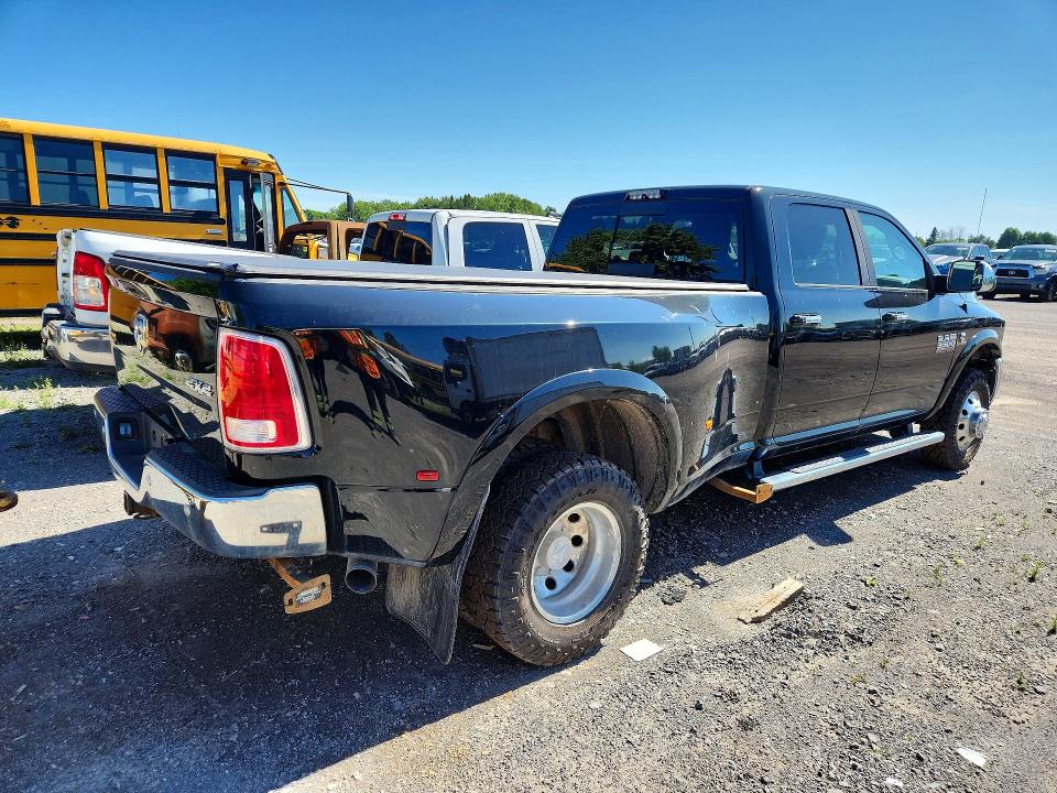 59168636 :رقم المزاد ، 3C63RRJL5HG635858 vin ، 2017 Ram 3500 مزاد بيع