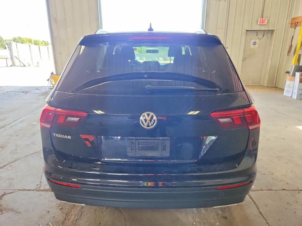Продаж на аукціоні авто 2021 Volkswagen Tiguan, vin: 3VV1B7AX9MM132987, номер лоту: 60486116