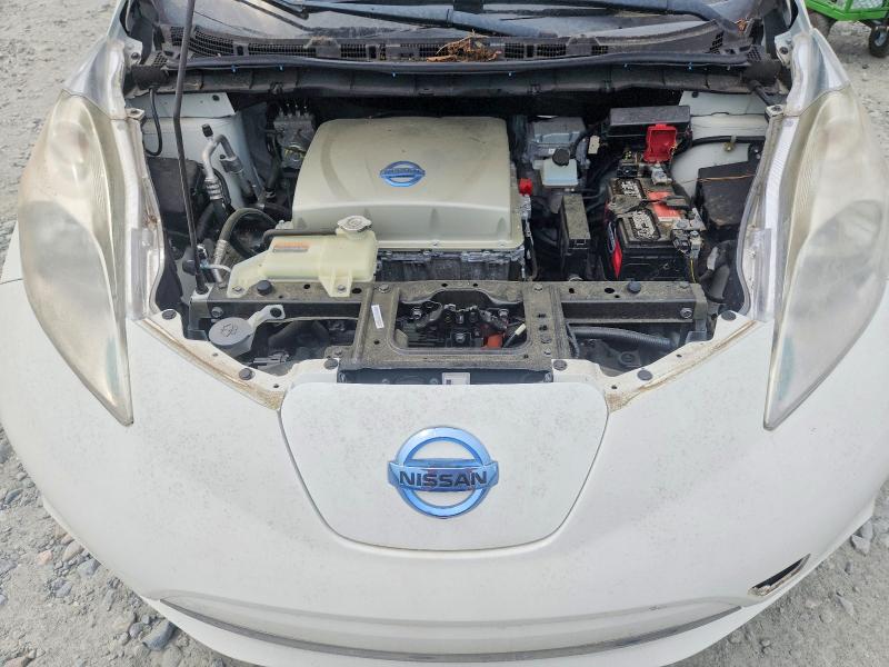 62994236 :رقم المزاد ، 1N4AZ0CP3FC304469 vin ، 2015 Nissan Leaf مزاد بيع