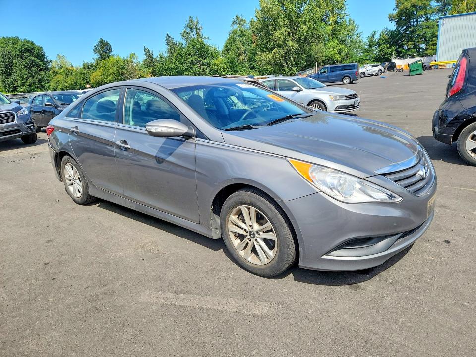 Auction sale of the 2014 Hyundai Sonata, vin: 5NPEB4AC1EH927499, lot number: 63196236