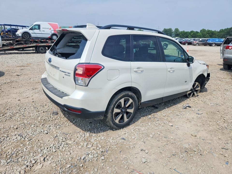 61413916 :رقم المزاد ، JF2SJAEC6HH448028 vin ، 2017 Subaru Forester مزاد بيع