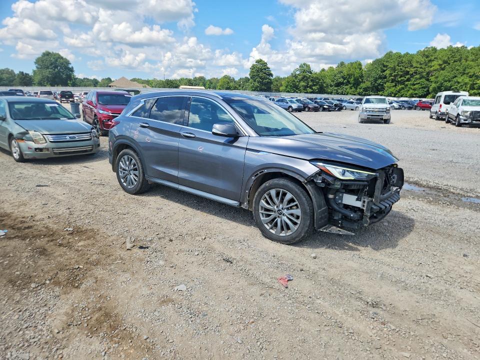 60620886 :رقم المزاد ، 3PCAJ5BA7PF107014 vin ، 2023 Infiniti Qx50 مزاد بيع