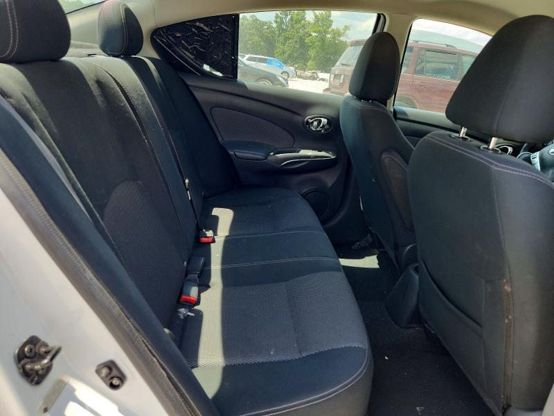 60261746 :رقم المزاد ، 3N1CN7APXGL807791 vin ، 2016 Nissan Versa مزاد بيع