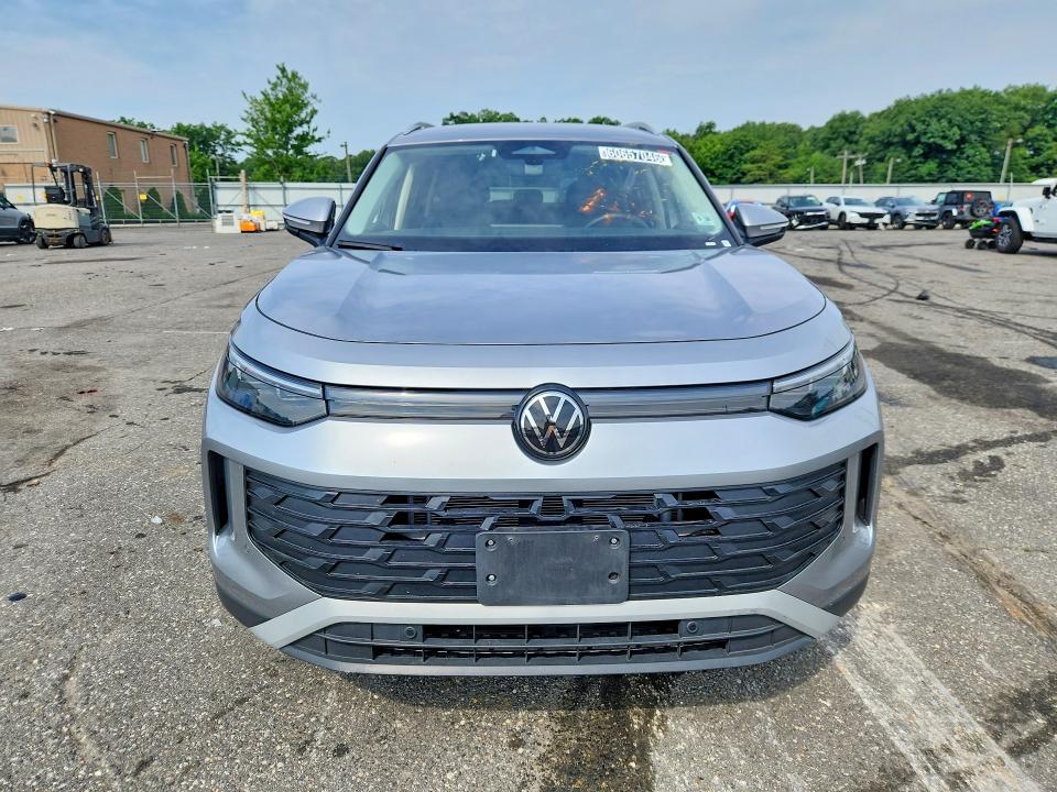 60657046 :رقم المزاد ، 3VVER7RMXTM009589 vin ، 2026 Volkswagen Tiguan مزاد بيع
